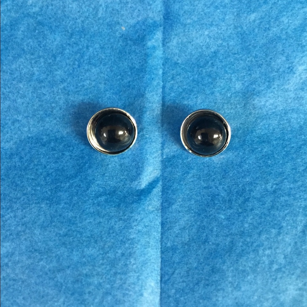 Pair of 12mm black snap buttons
